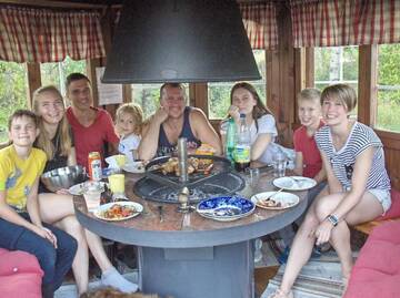 Фото номера Вилла Anne hirsimökki Дома для отпуска Silfvastas Holiday Homes г. Лапинъярви 6